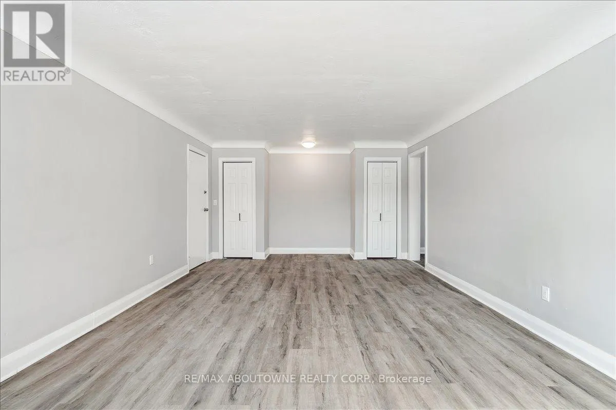 1 - 145 NORTH SERVICE ROAD E