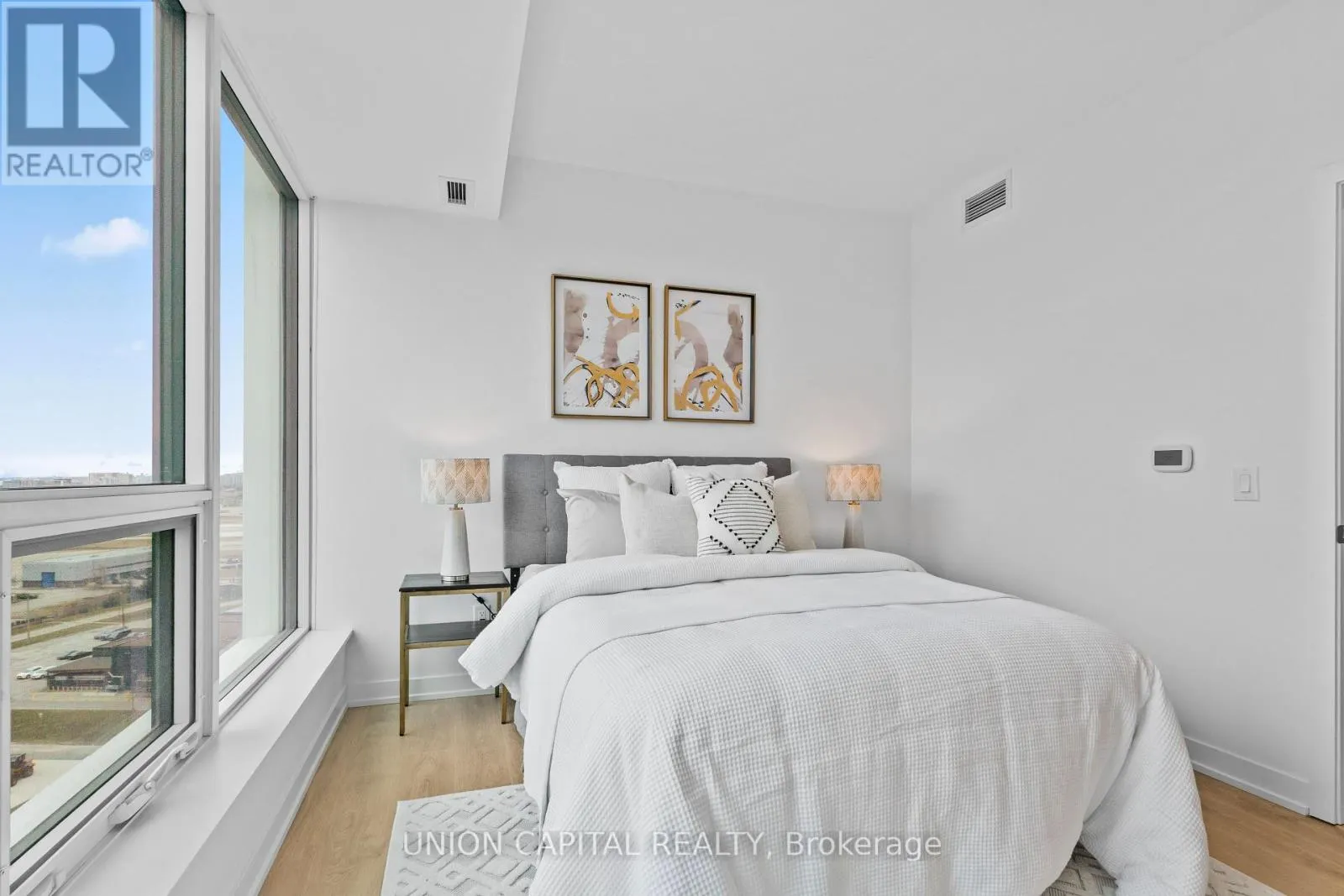 PH06 - 1100 SHEPPARD AVENUE W