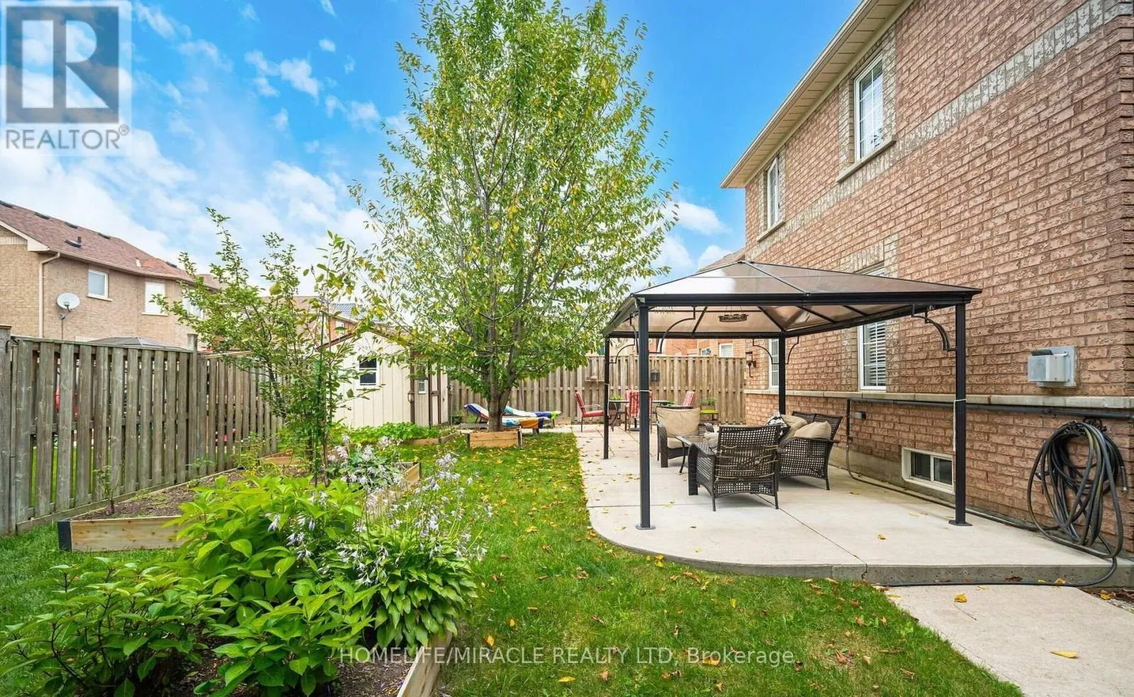 129 VAN SCOTT DRIVE