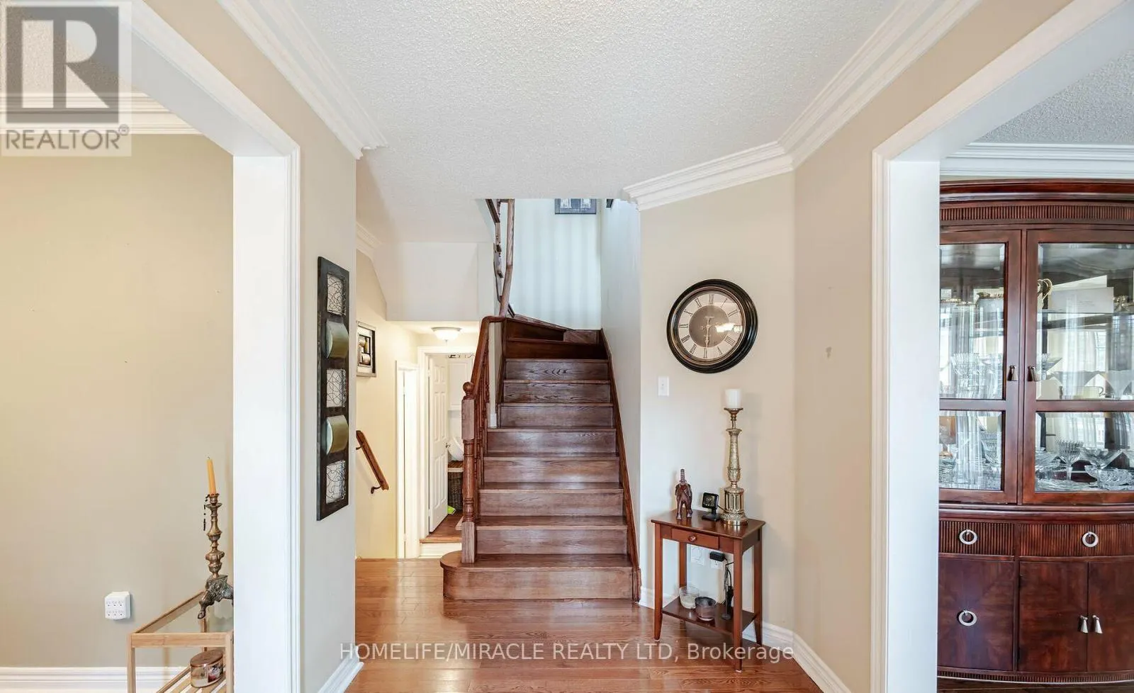 129 VAN SCOTT DRIVE