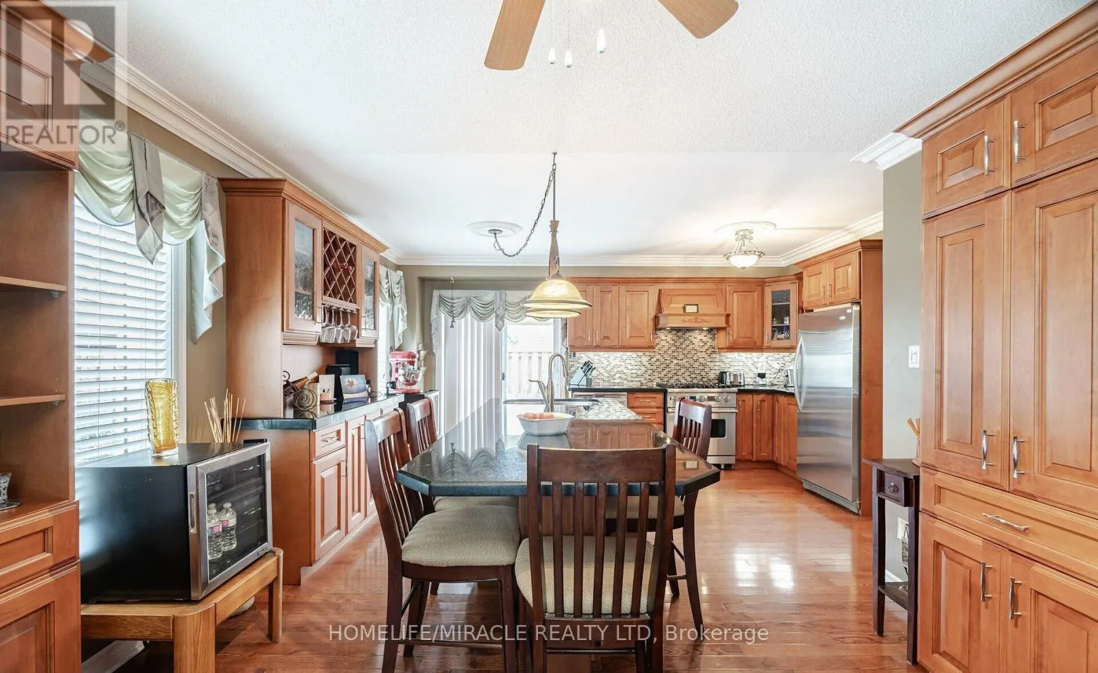 129 VAN SCOTT DRIVE