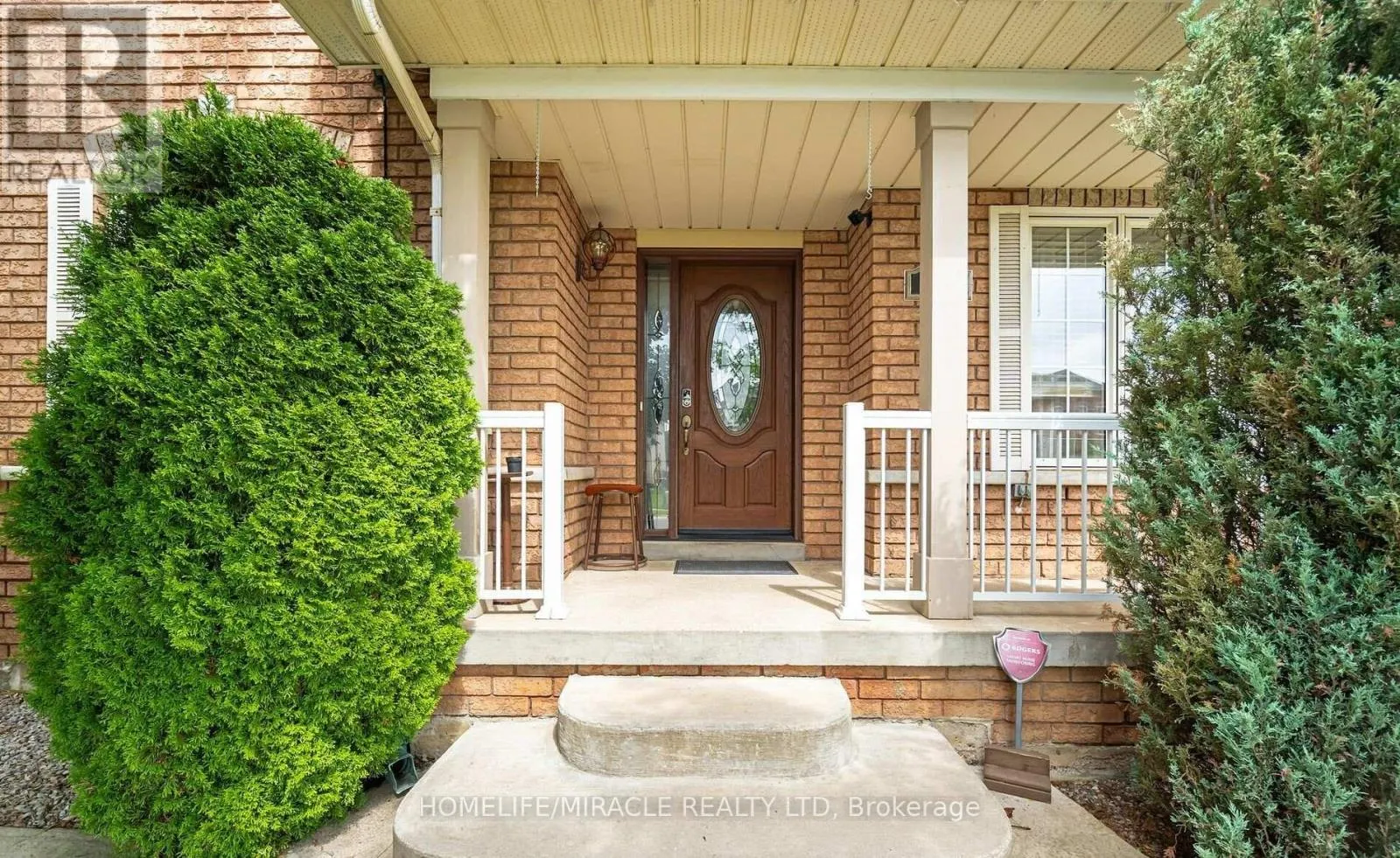 129 VAN SCOTT DRIVE