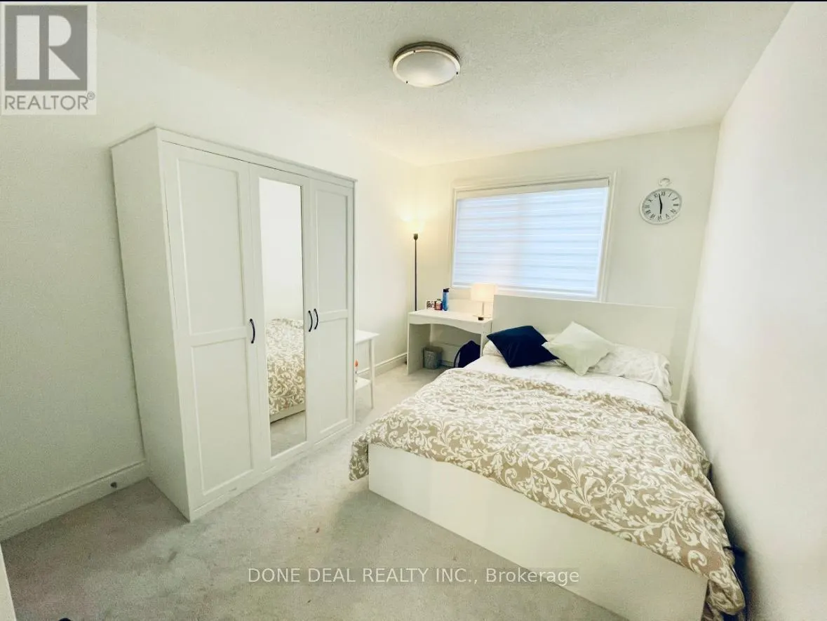 206 HARVEST DRIVE