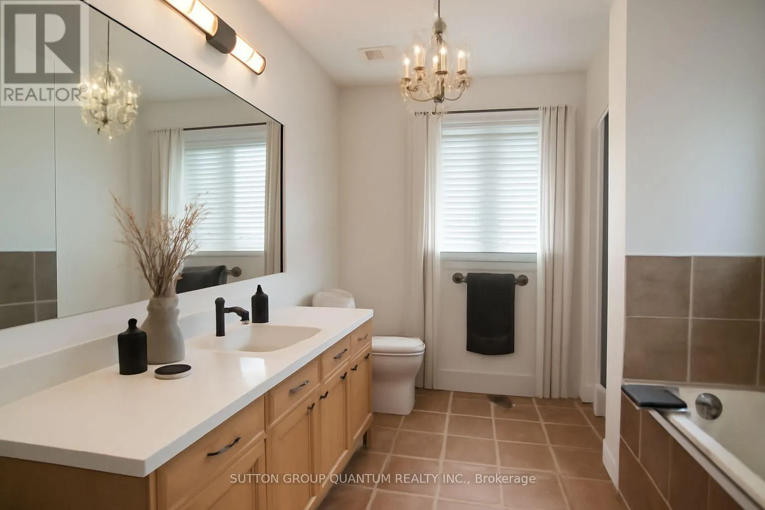 491 PETTIT TRAIL