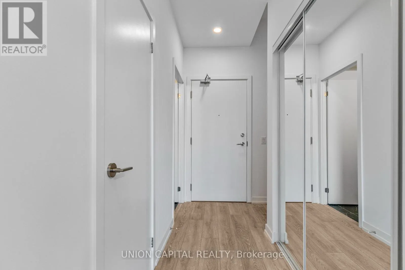 121 - 1100 SHEPPARD AVENUE W