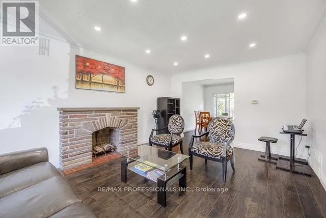 109 BOTFIELD AVENUE