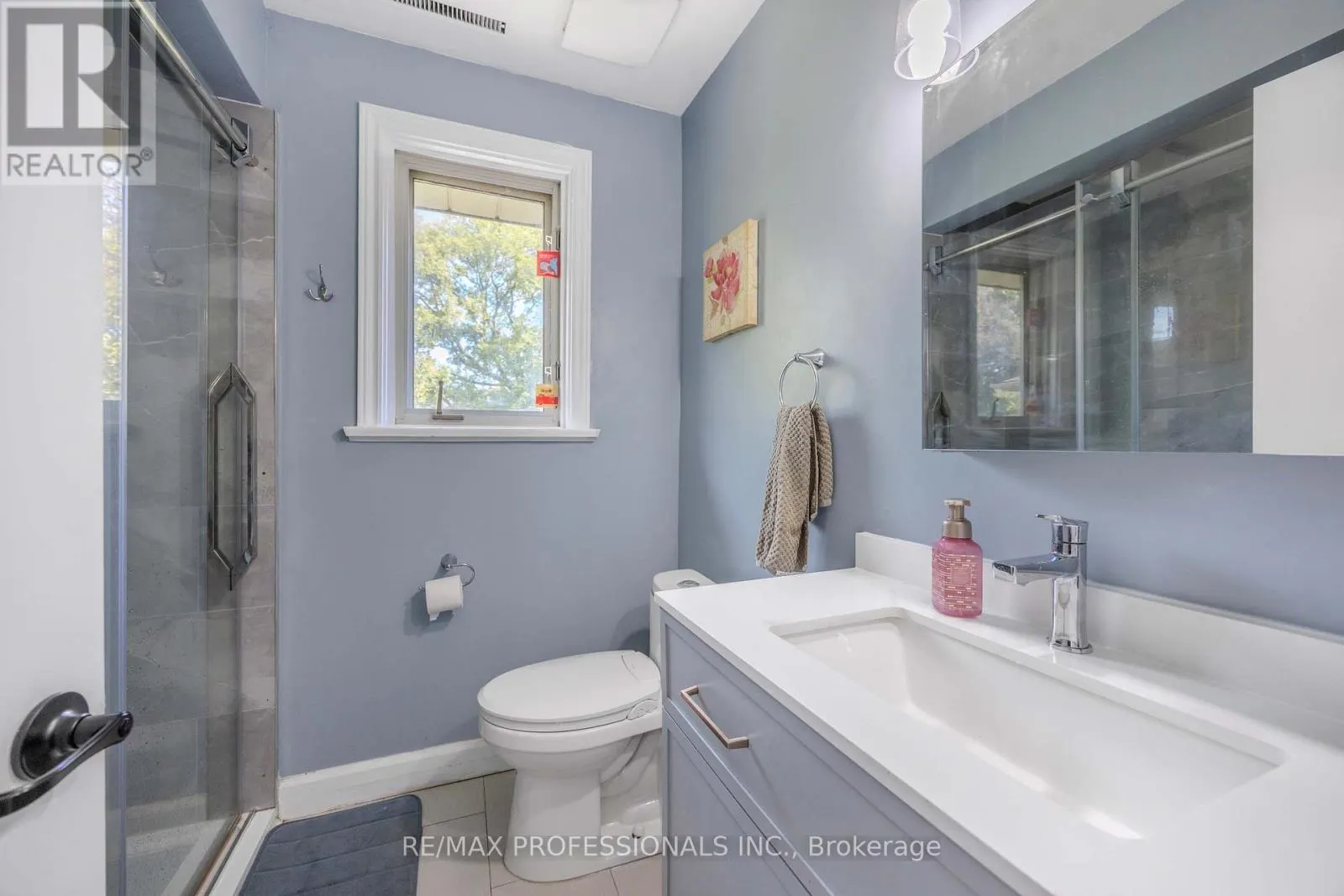 109 BOTFIELD AVENUE