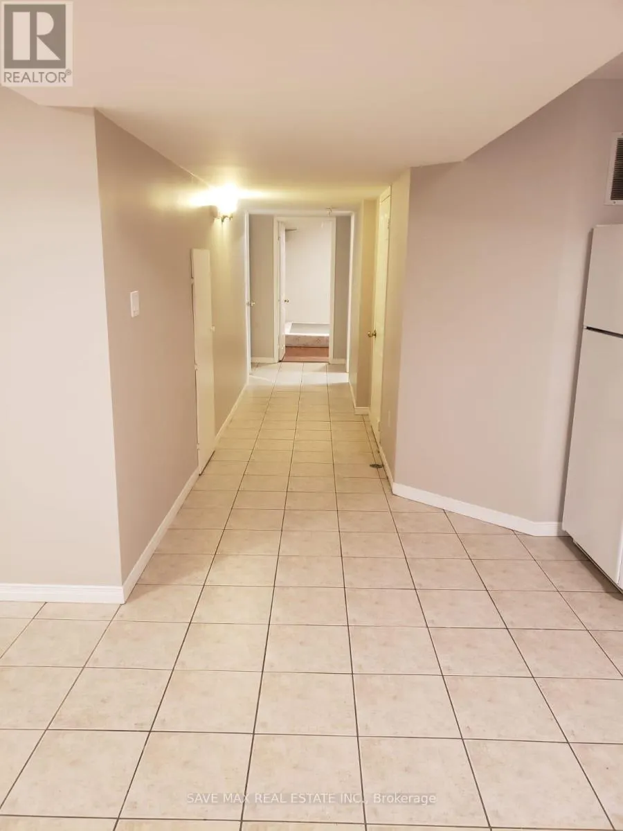 4 IVORY TUSK COURT
