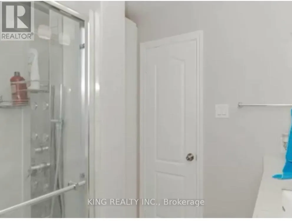 87 ALOMA CRESCENT