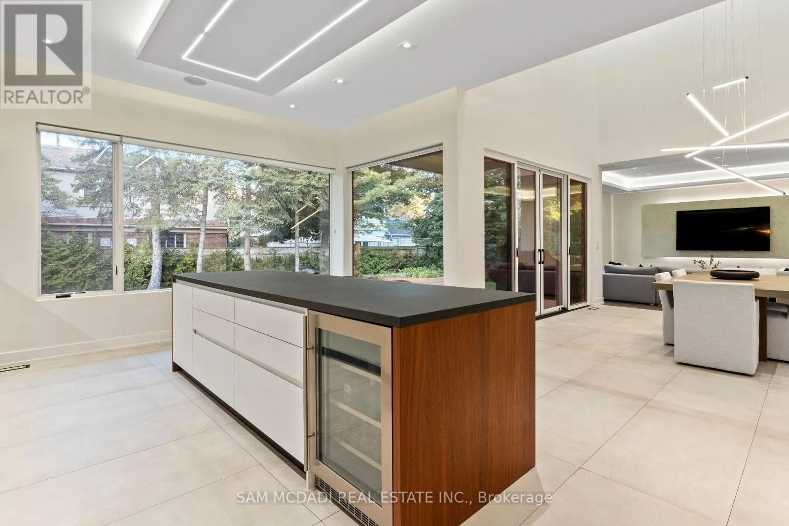 2075 SHAWANAGA TRAIL