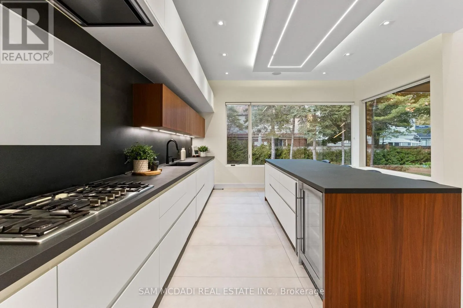 2075 SHAWANAGA TRAIL