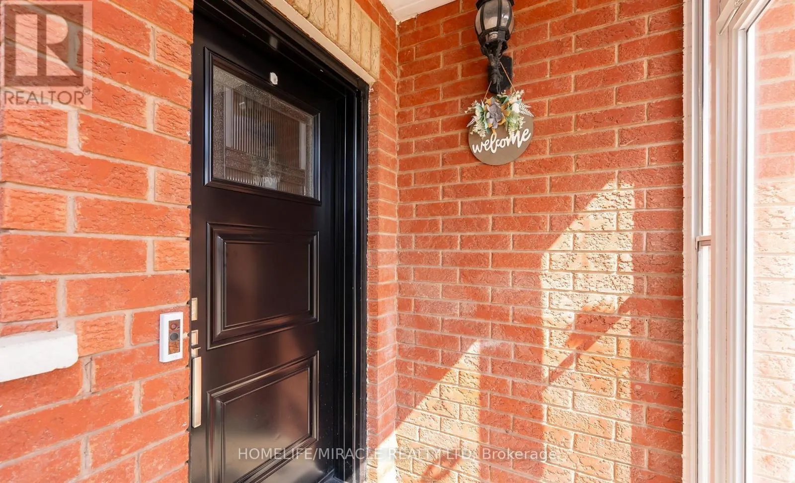 23 MOSLEY CRESCENT