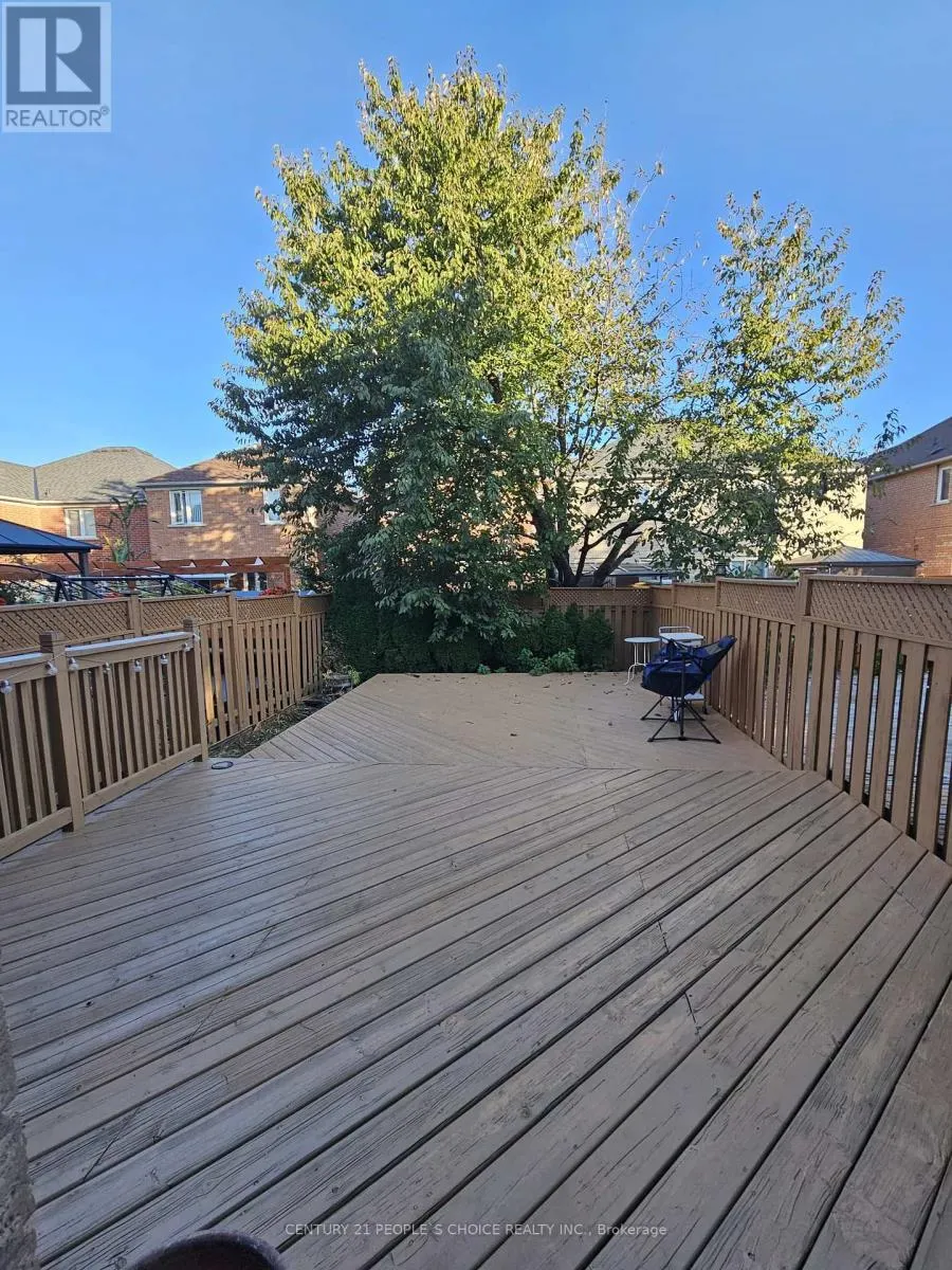 65 OLYMPIA CRESCENT