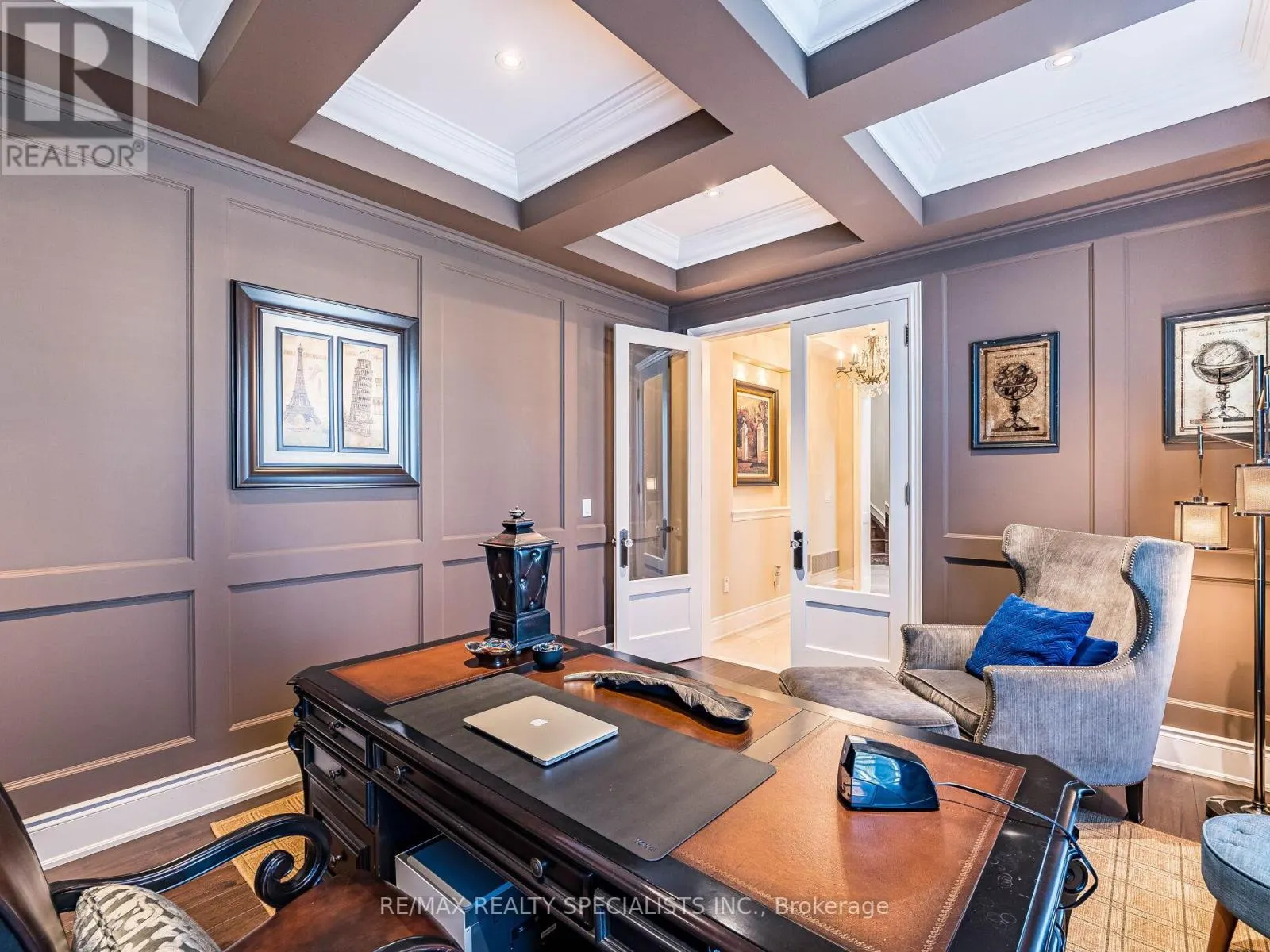 41 BURLWOOD ROAD
