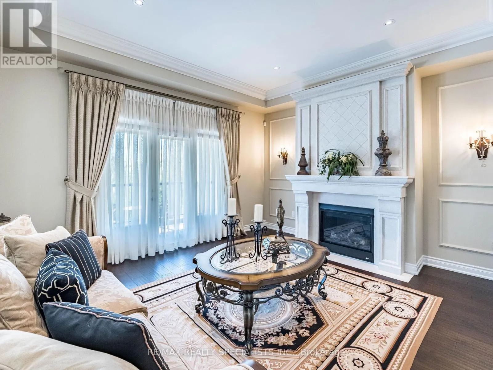 41 BURLWOOD ROAD