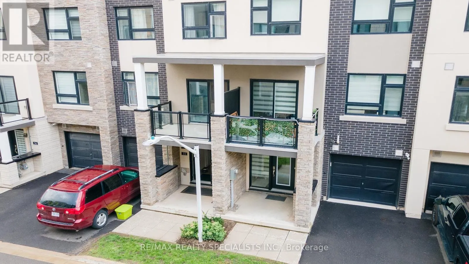 55 - 1121 COOKE BOULEVARD