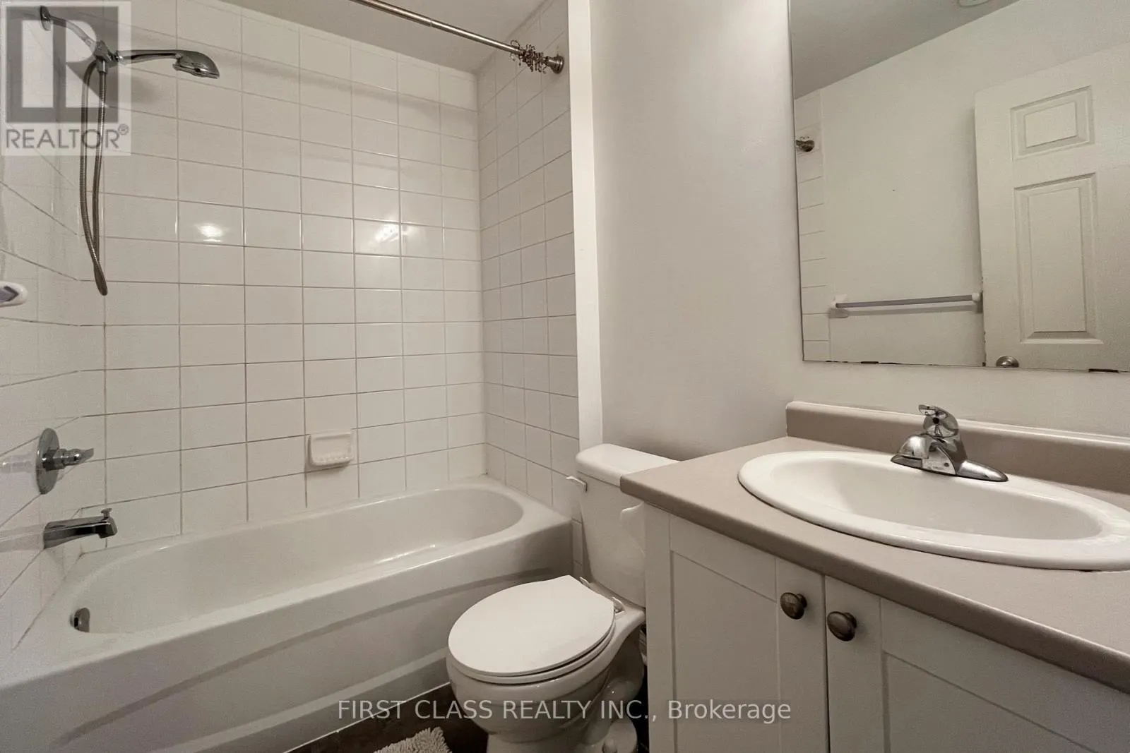 10 - 2891 RIO COURT