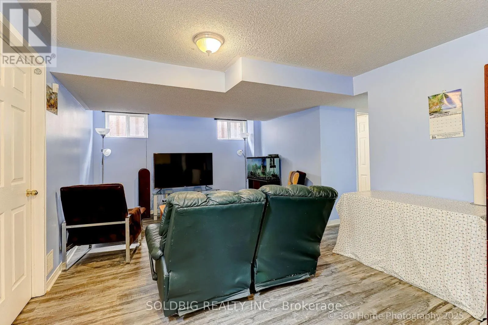 25 TRAILRIDGE DRIVE