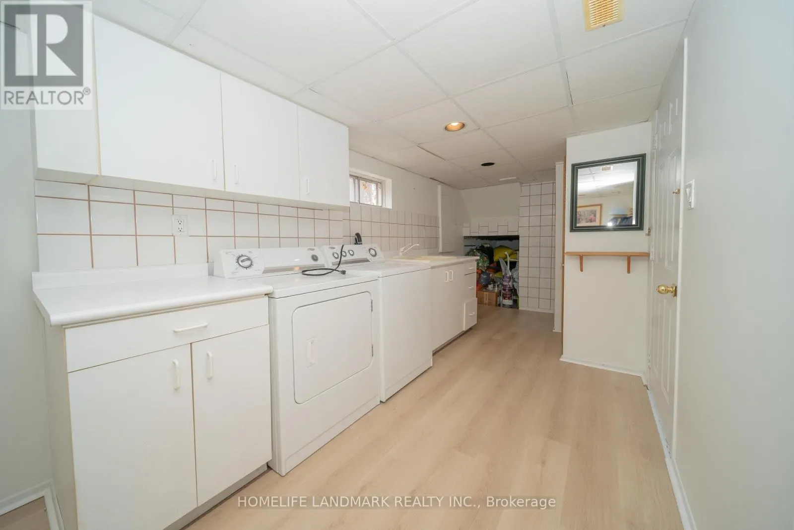 6929 BILBAO LANE