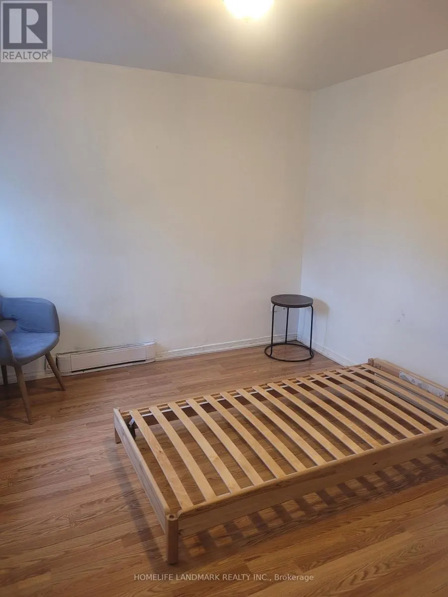 #1 - 3335 LAKE SHORE BOULEVARD W