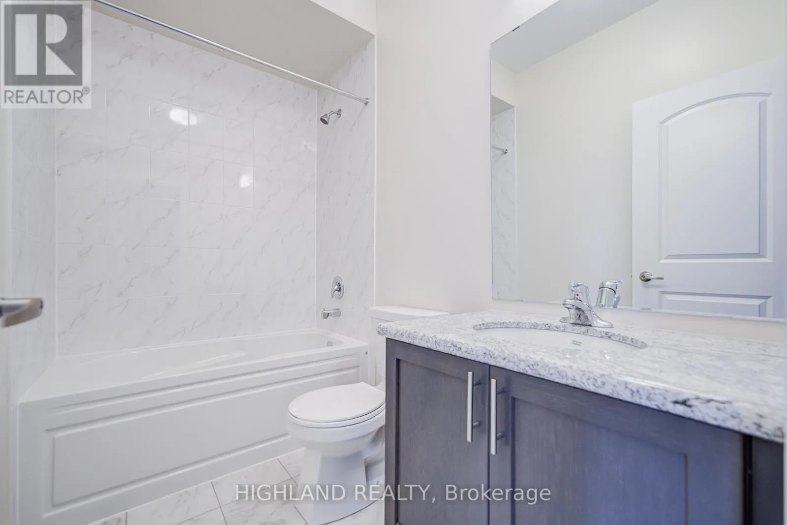 1170 DARTMOUTH CRESCENT