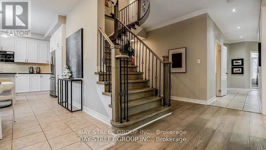 2292 BLUE OAK CIRCLE