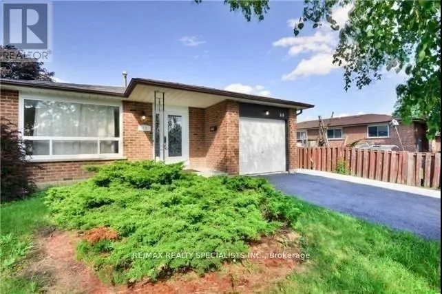 UPPER - 13 MONTJOY CRESCENT