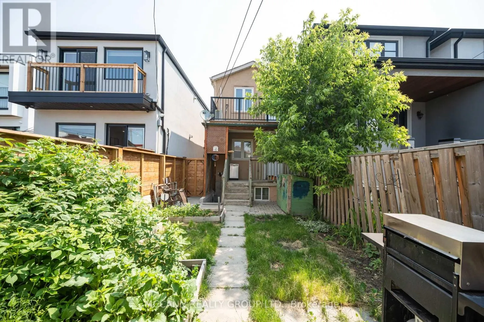 MN &2ND - 274 BOON AVENUE