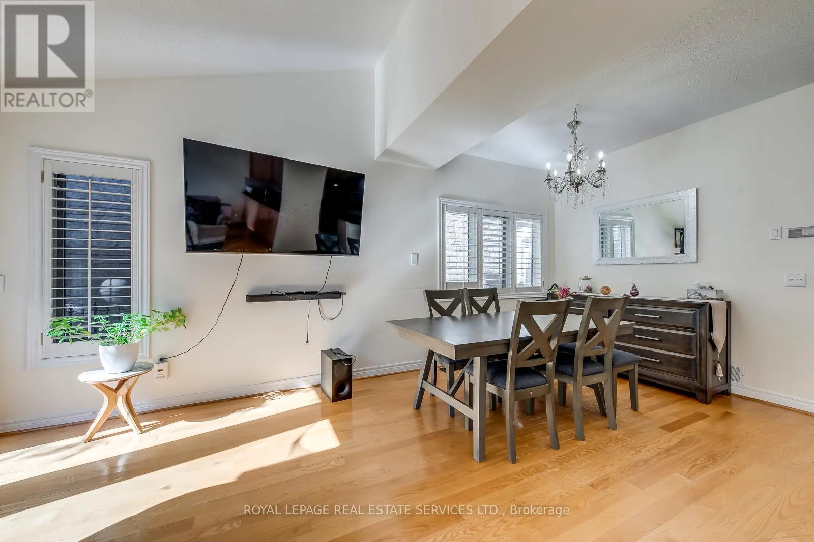 1544 BAYSHIRE DRIVE