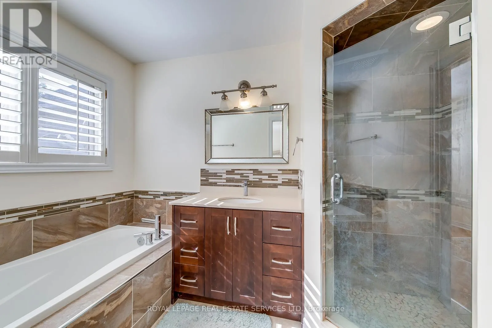 1544 BAYSHIRE DRIVE