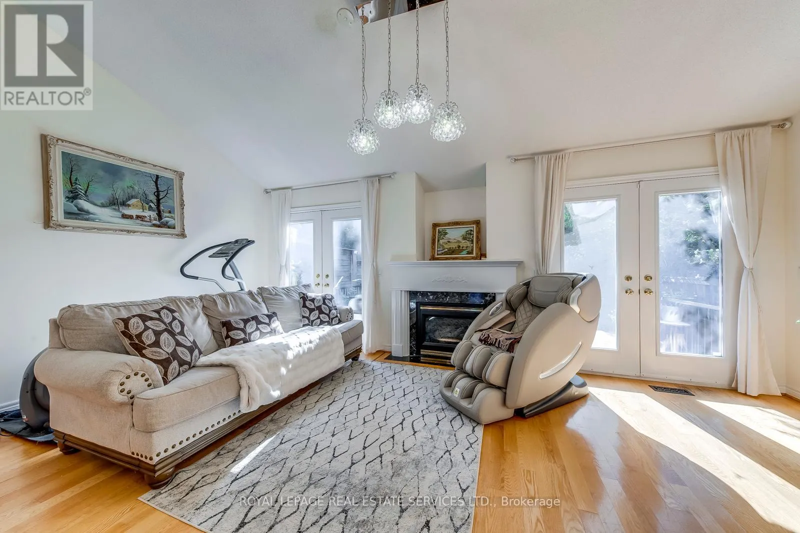 1544 BAYSHIRE DRIVE