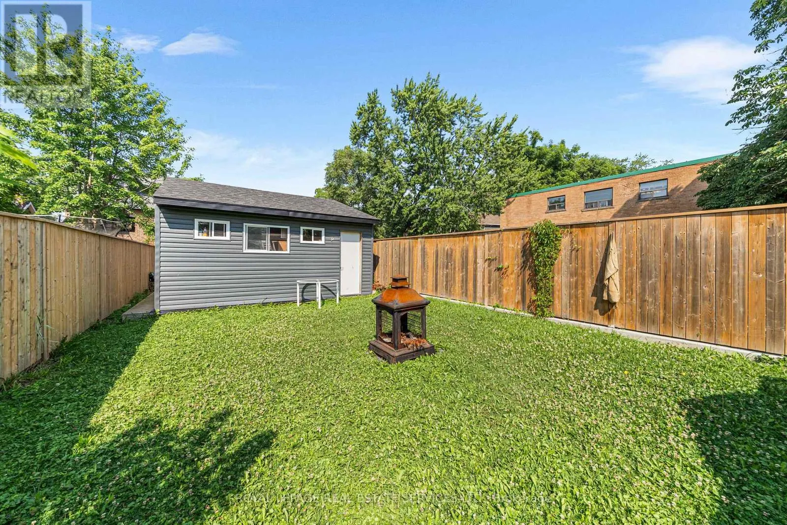3 - 50 ARCADIAN CIRCLE