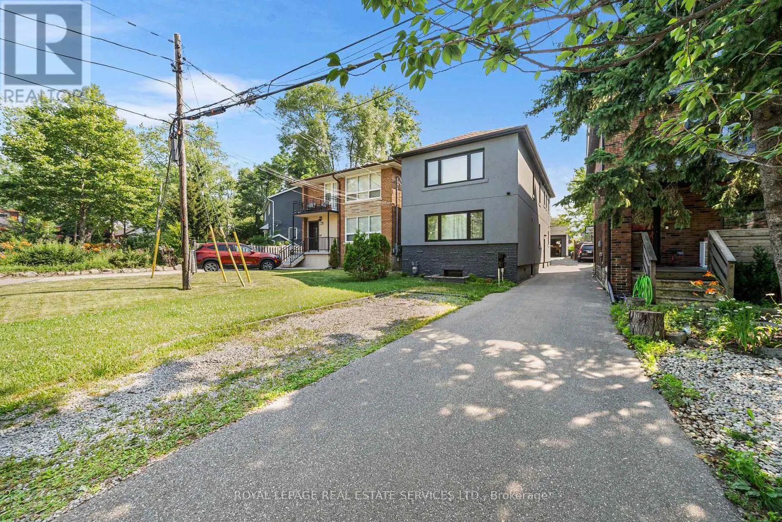 3 - 50 ARCADIAN CIRCLE