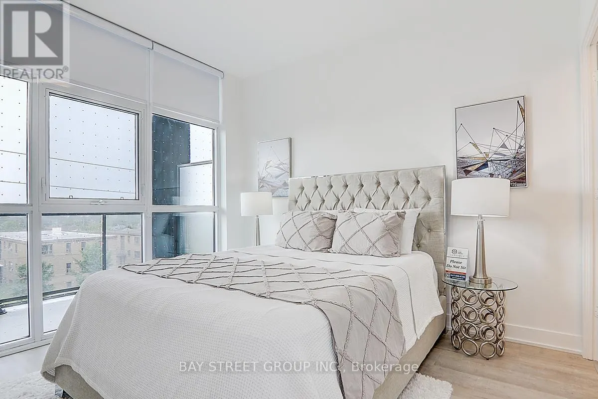 #320 - 50 GEORGE BUTCHART DRIVE