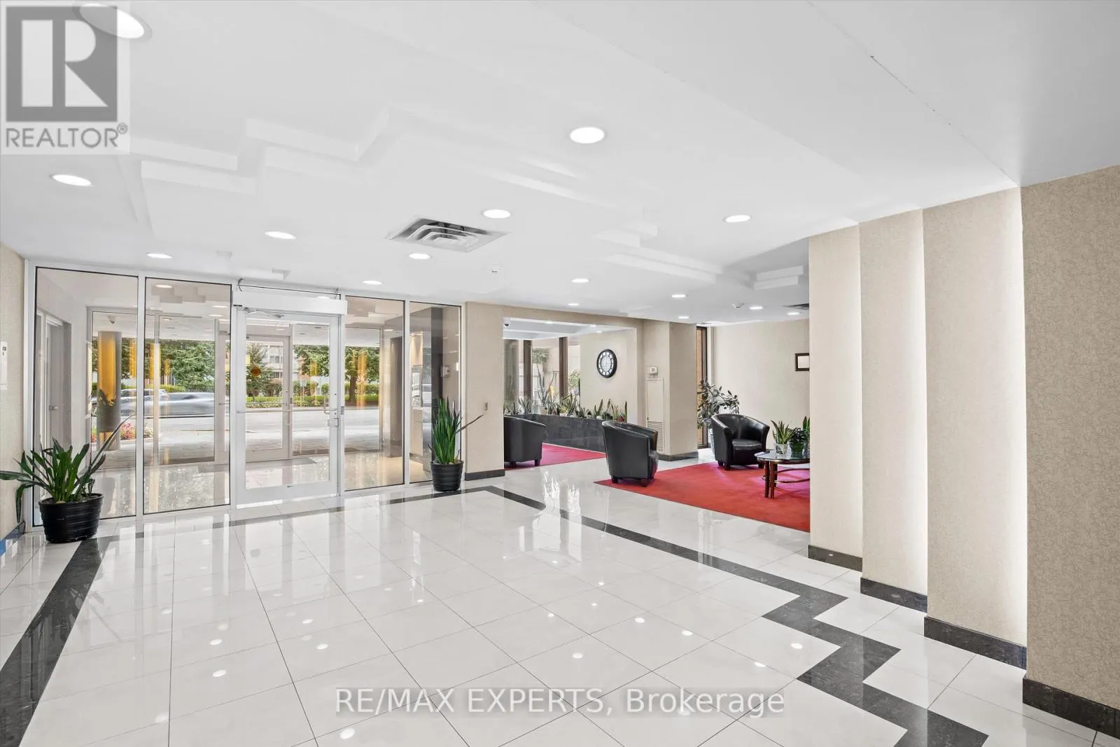 610 - 300 WEBB DRIVE