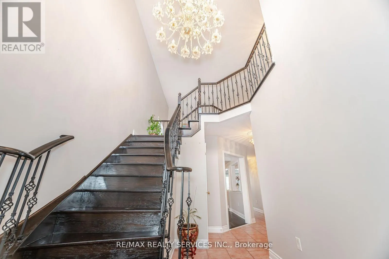 39 RATTLESNAKE ROAD