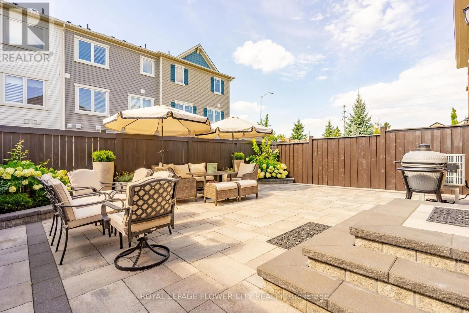 115 VANHORNE CLOSE