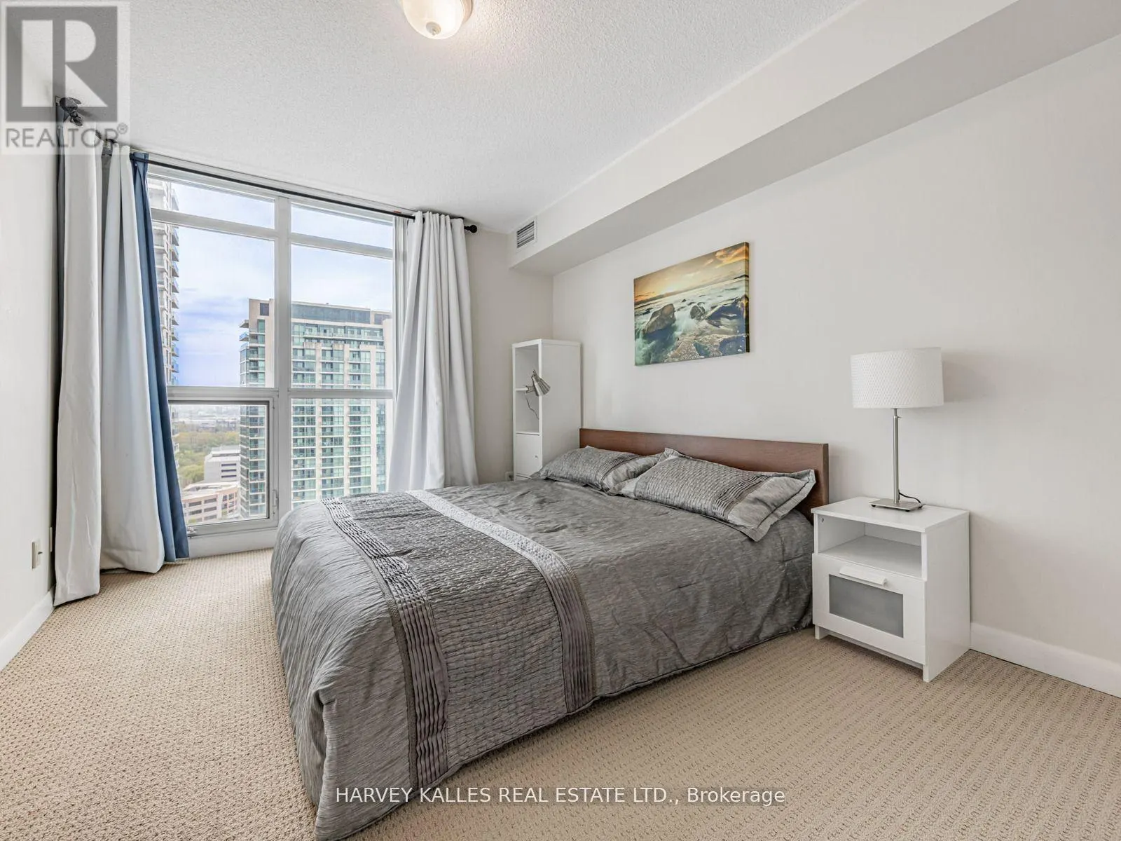 2010 - 205 SHERWAY GARDENS ROAD
