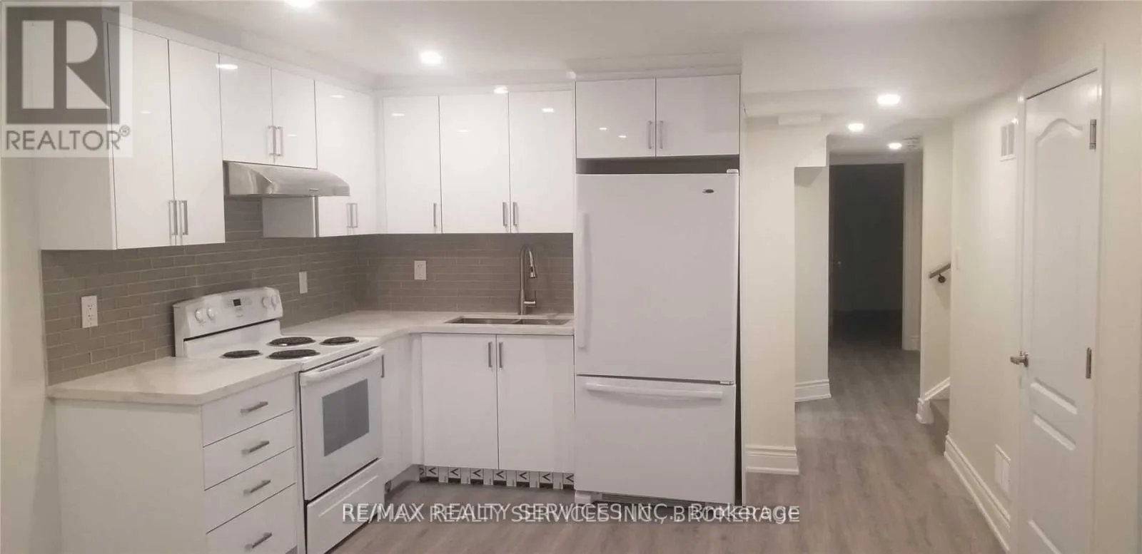 LOWER - 16 LADY EVELYN CRESCENT
