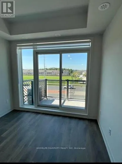 306 - 62 SKY HARBOUR DRIVE