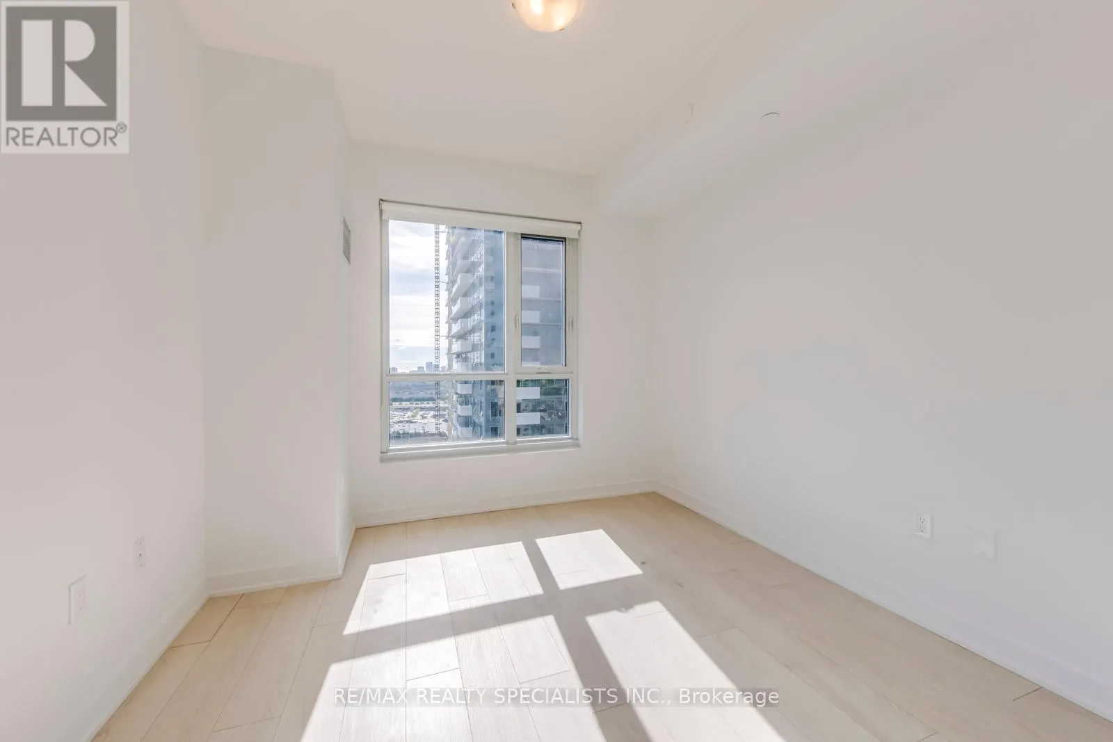 2419 - 8 NAHANI WAY