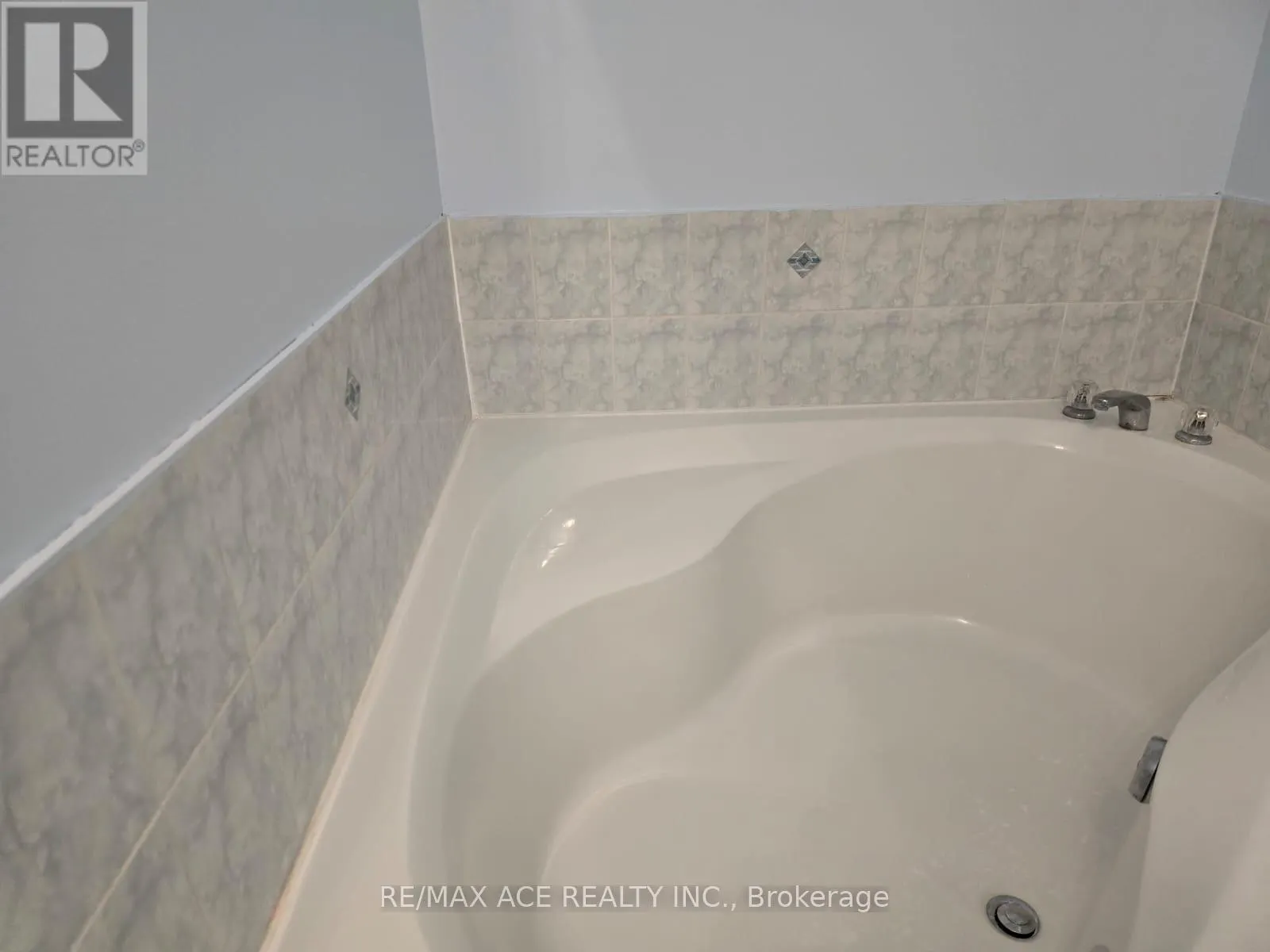 MAIN - 104 SUNFIELD ROAD