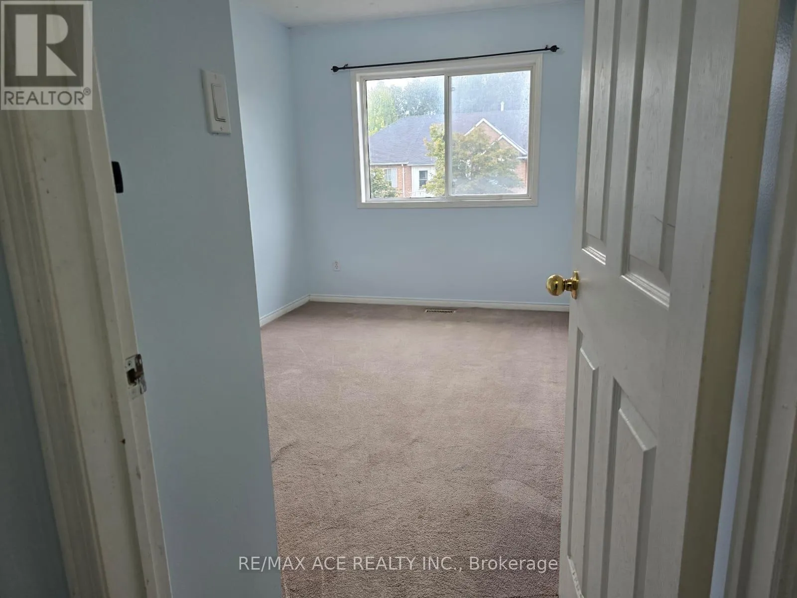 MAIN - 104 SUNFIELD ROAD