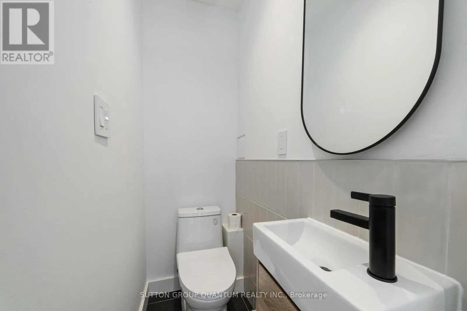 GARDEN SUITE - 156 MAVETY STREET