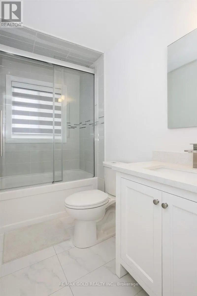 2 HETHERINGTON PLACE