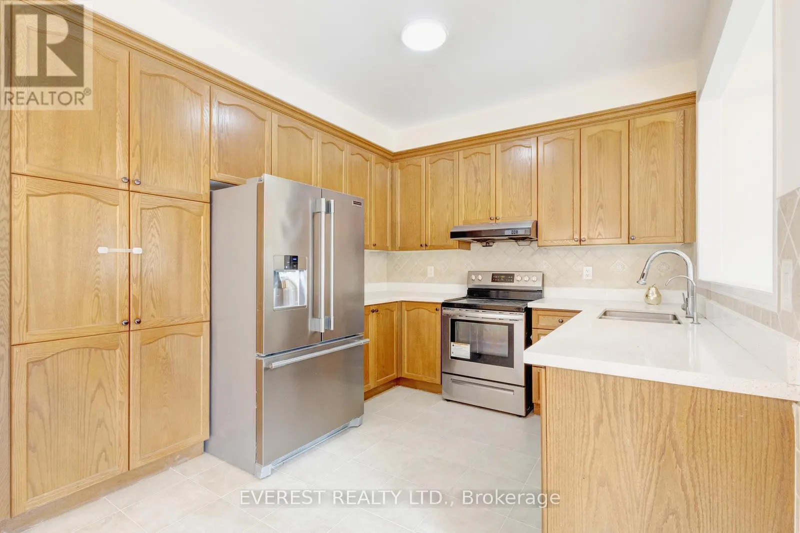 5172 NESTLING GROVE