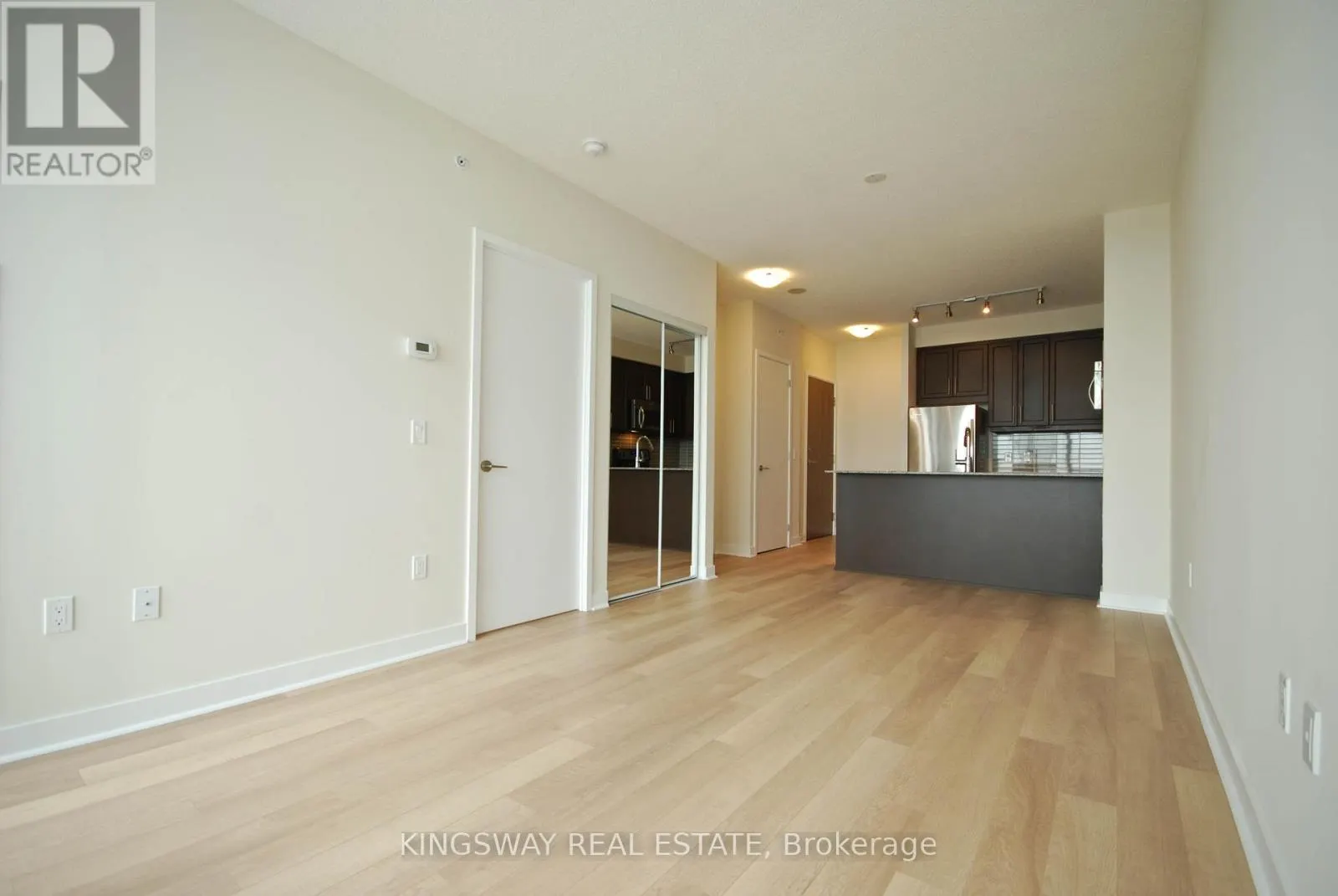 706 - 3975 GRAND PARK DRIVE