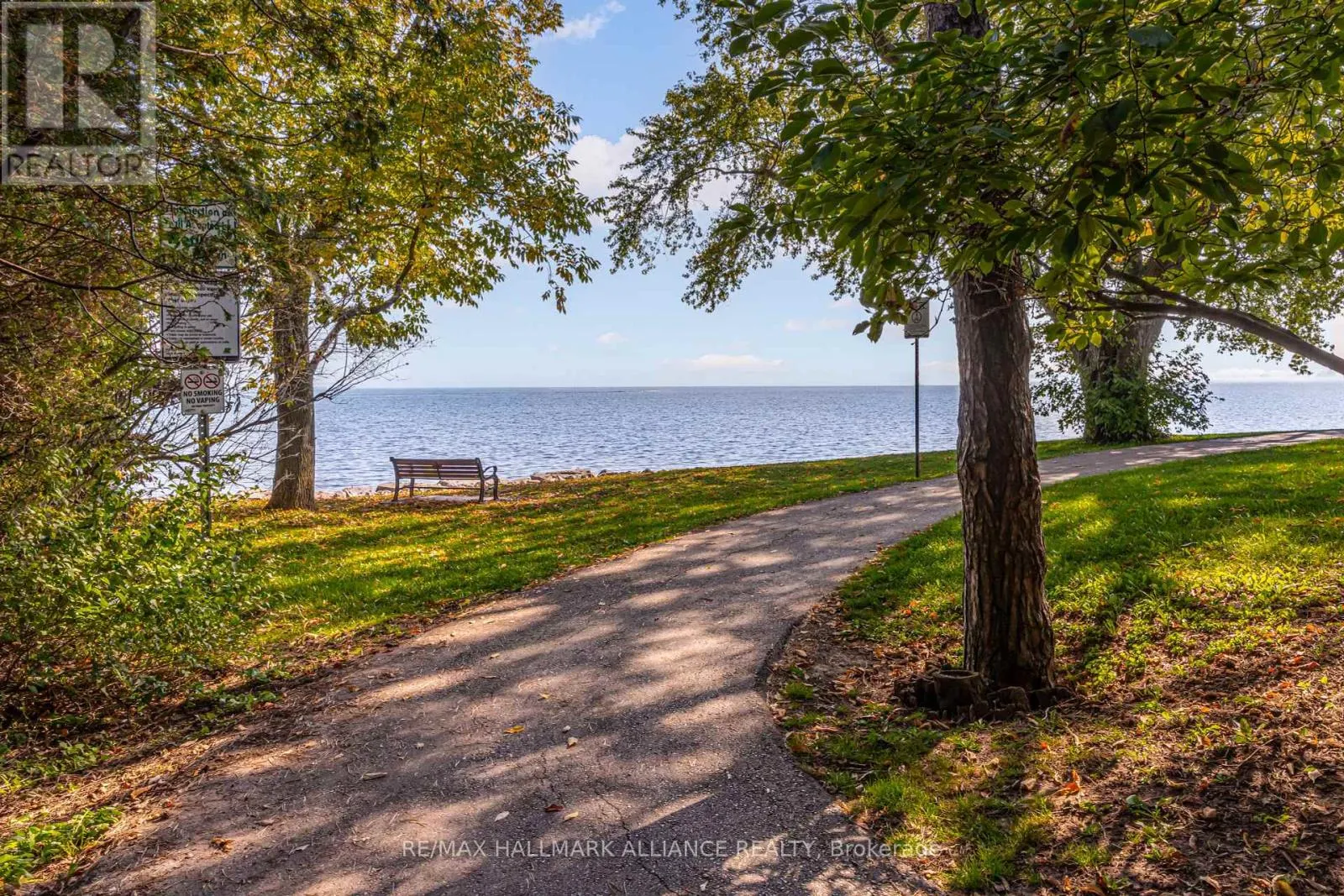 2033 WATER'S EDGE DRIVE