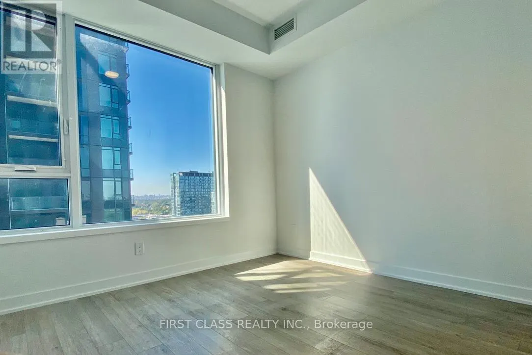 3812 - 1926 LAKE SHORE BOULEVARD W