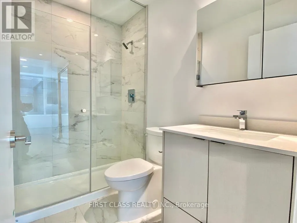 3812 - 1926 LAKE SHORE BOULEVARD W